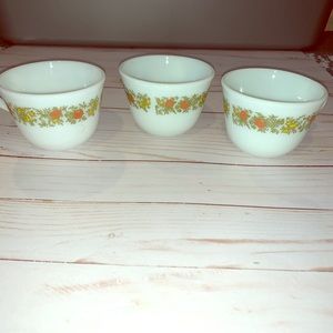 Pyrex vintage ‘Spice of Life’ mugs- set of 3 🧄🍅